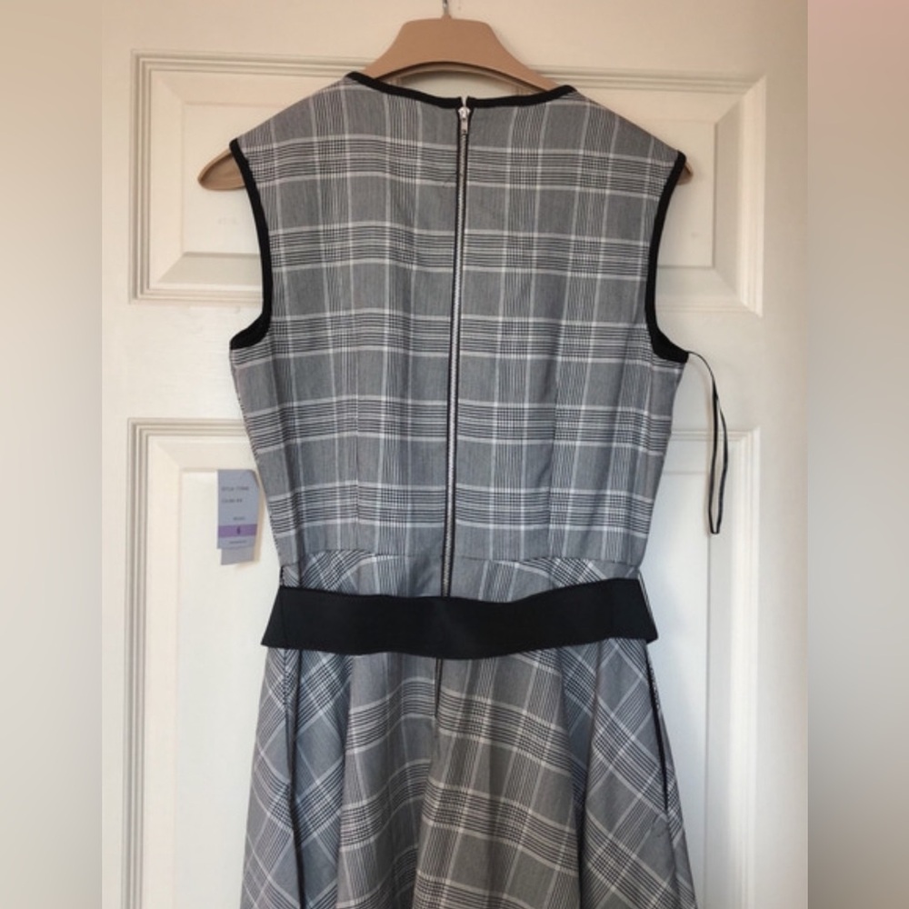 NWT black and white belted dress - Picture 2 of 5